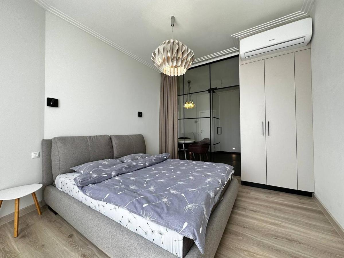 Sea Symphony 3-Bedrooms Lux Apartment Odessa Exterior foto