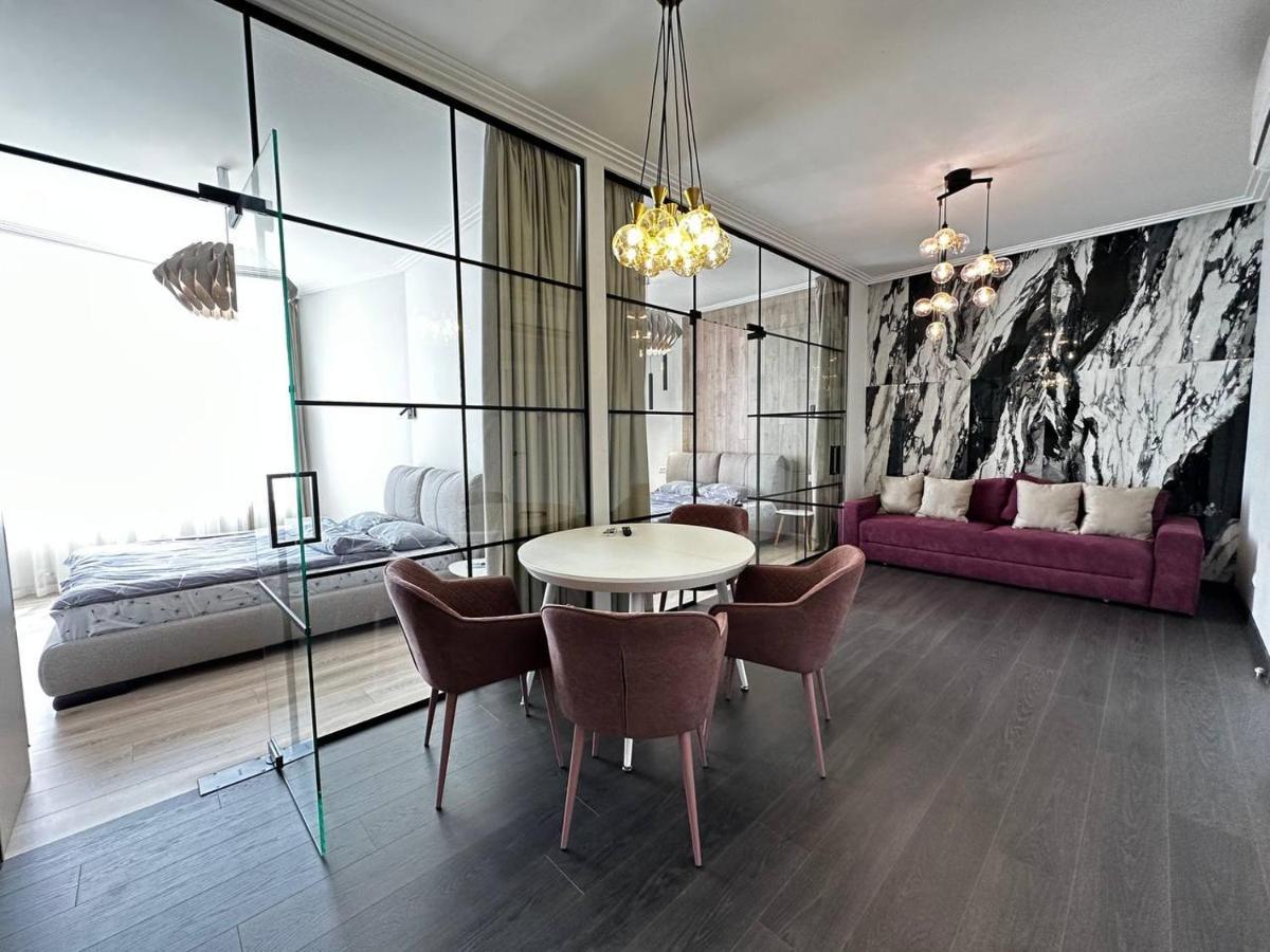 Sea Symphony 3-Bedrooms Lux Apartment Odessa Exterior foto