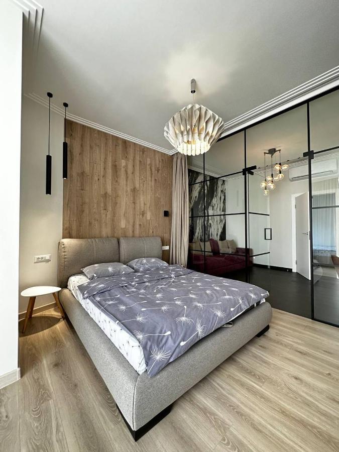Sea Symphony 3-Bedrooms Lux Apartment Odessa Exterior foto