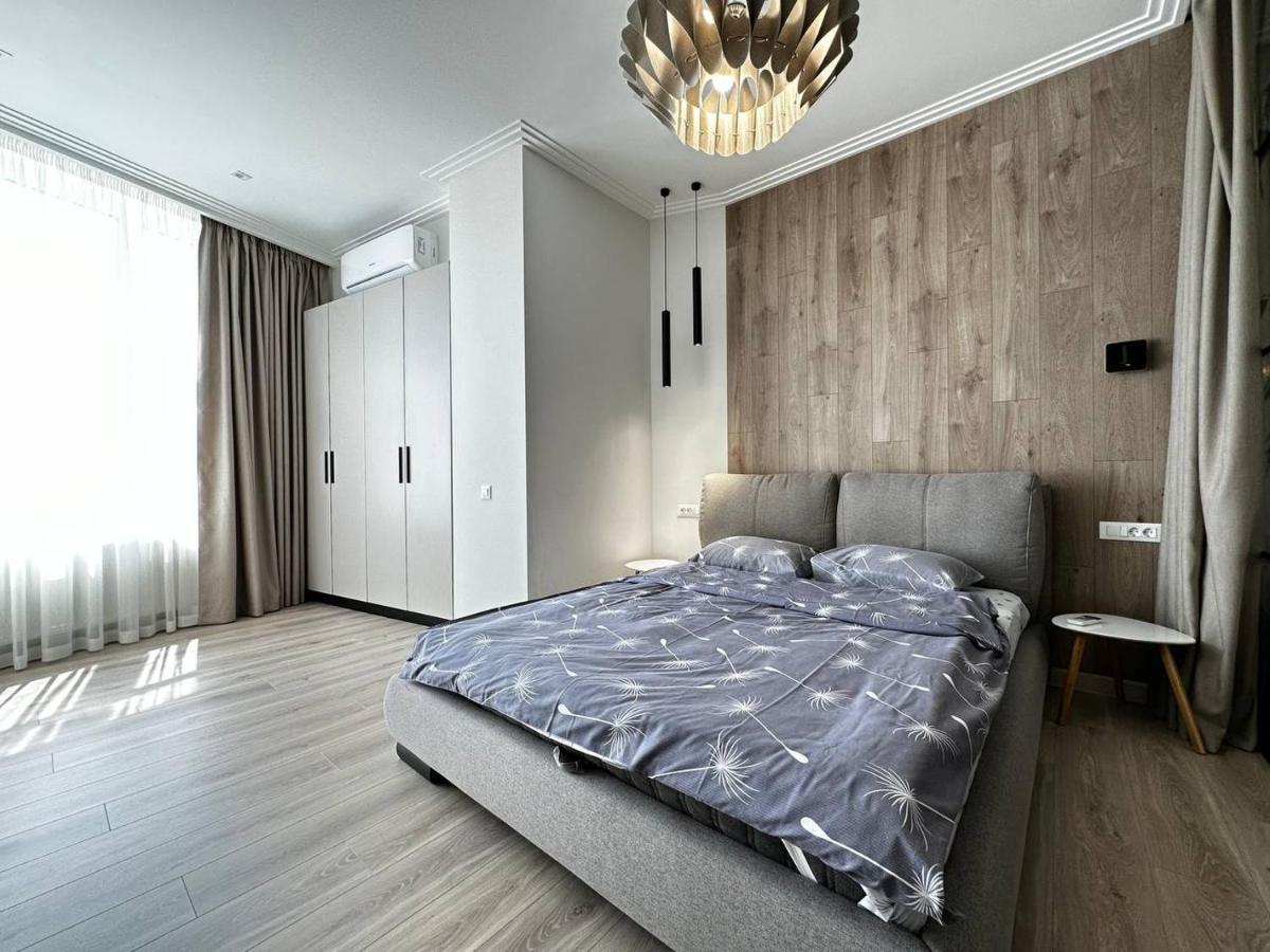 Sea Symphony 3-Bedrooms Lux Apartment Odessa Exterior foto